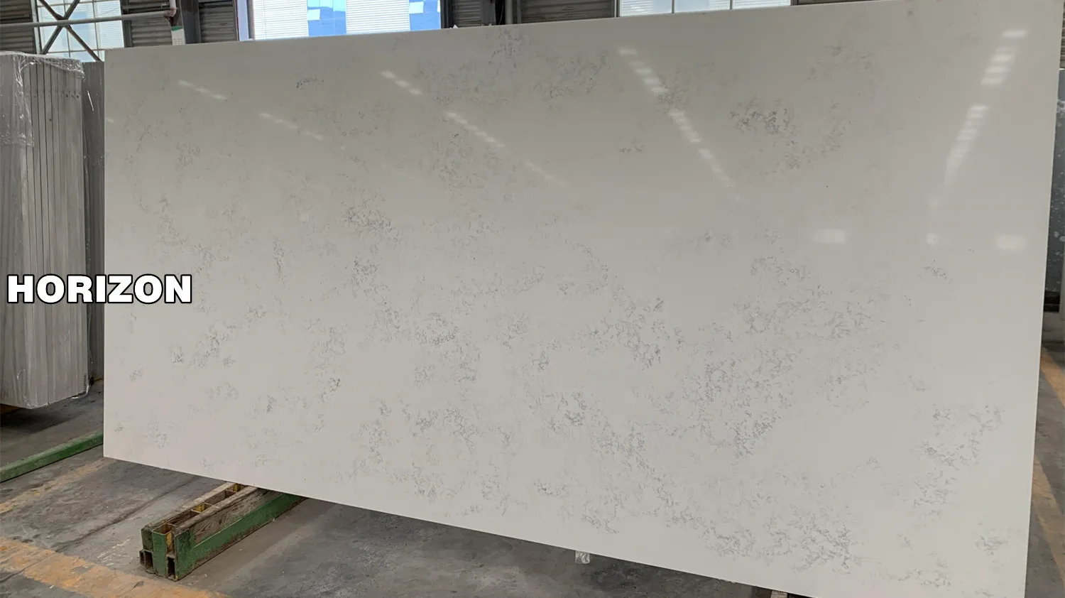 Quartz Slabs Carrara Surface YZY-3 For Countertops Horizon China