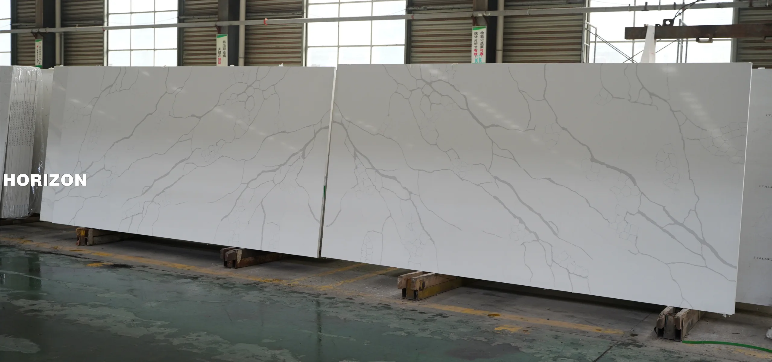 QUARTZ CALACATTA 1025 BOOKMATCH BEST QUARTZ STONE SLAB - HORIZON QUARTZ