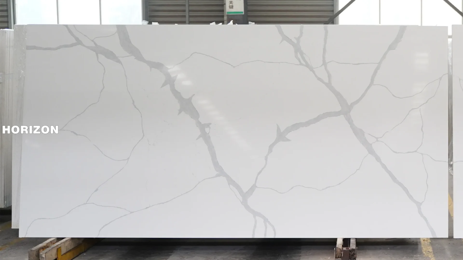 QUARTZ CALACATTA 1031 BEST QUARTZ STONE SLAB - HORIZON QUARTZ