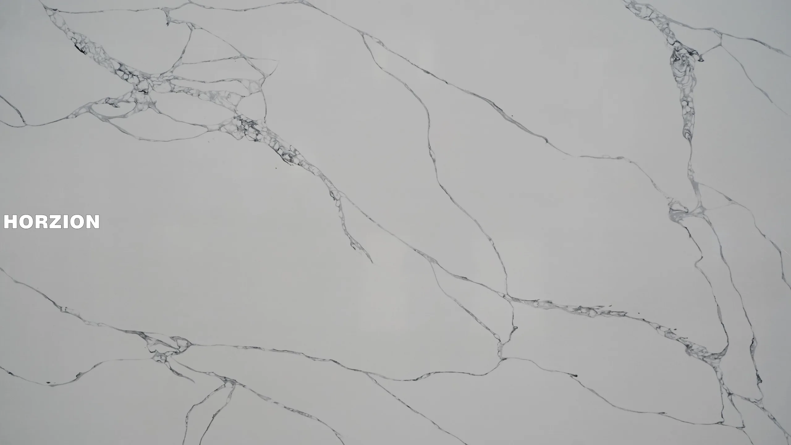 QUARTZ CALACATTA 1126 CLOSE UP BEST QUARTZ STONE SLAB - HORIZON QUARTZ