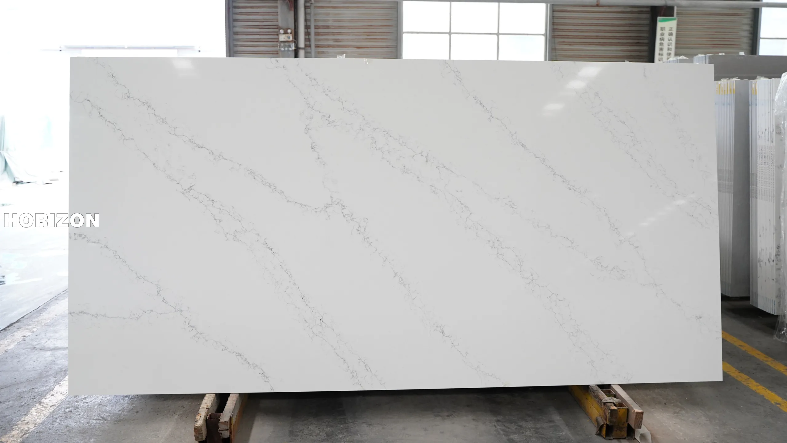 QUARTZ CALACATTA 1700 BEST QUARTZ STONE SLAB - HORIZON QUARTZ
