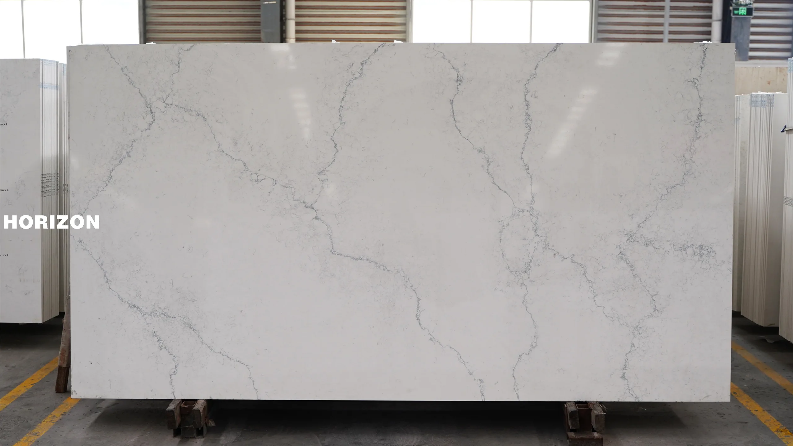 QUARTZ CALACATTA 6083 BEST QUARTZ STONE SLAB - HORIZON QUARTZ