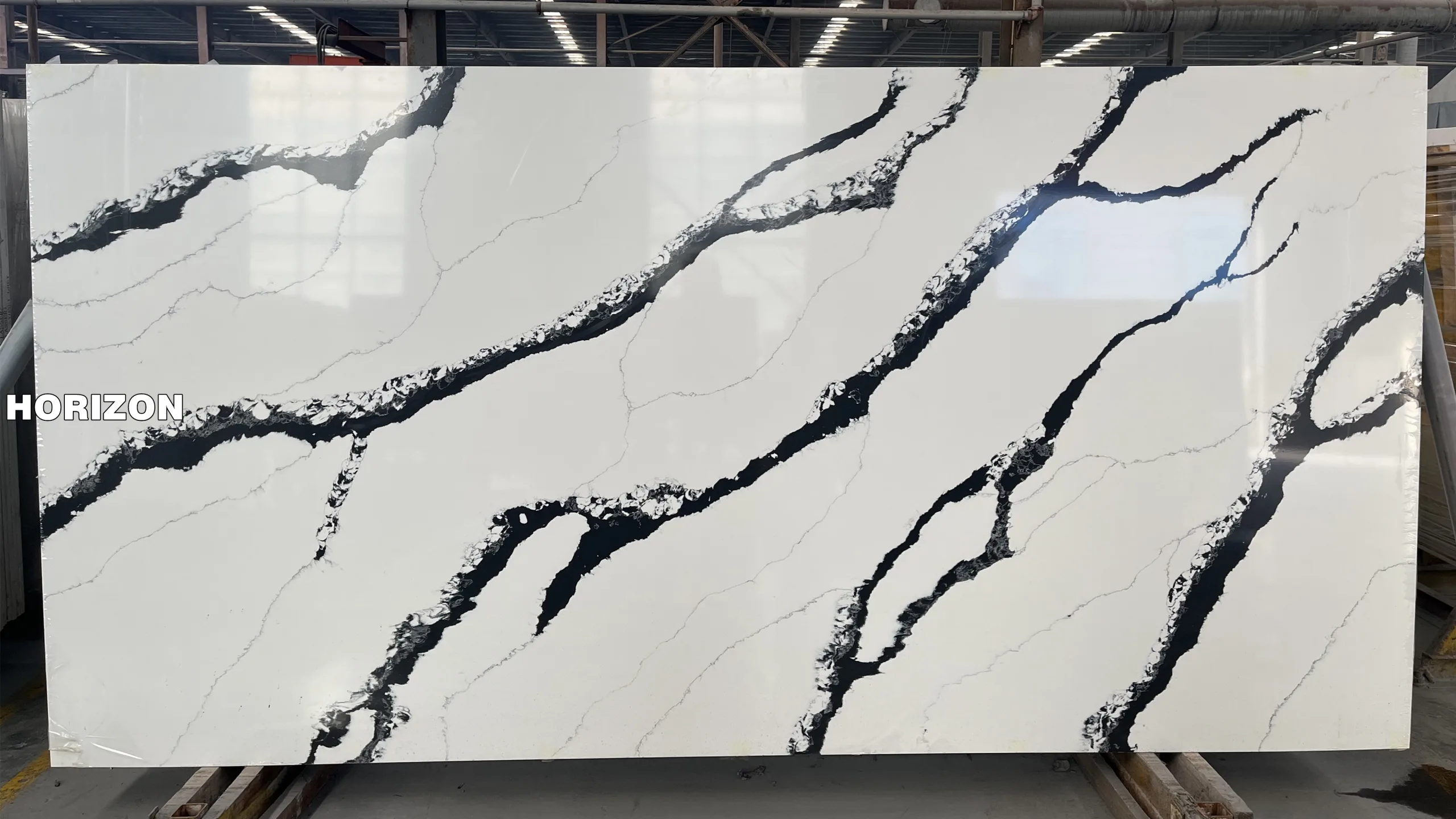 QUARTZ CALACATTA 6132 BEST QUARTZ STONE SLAB - HORIZON QUARTZ