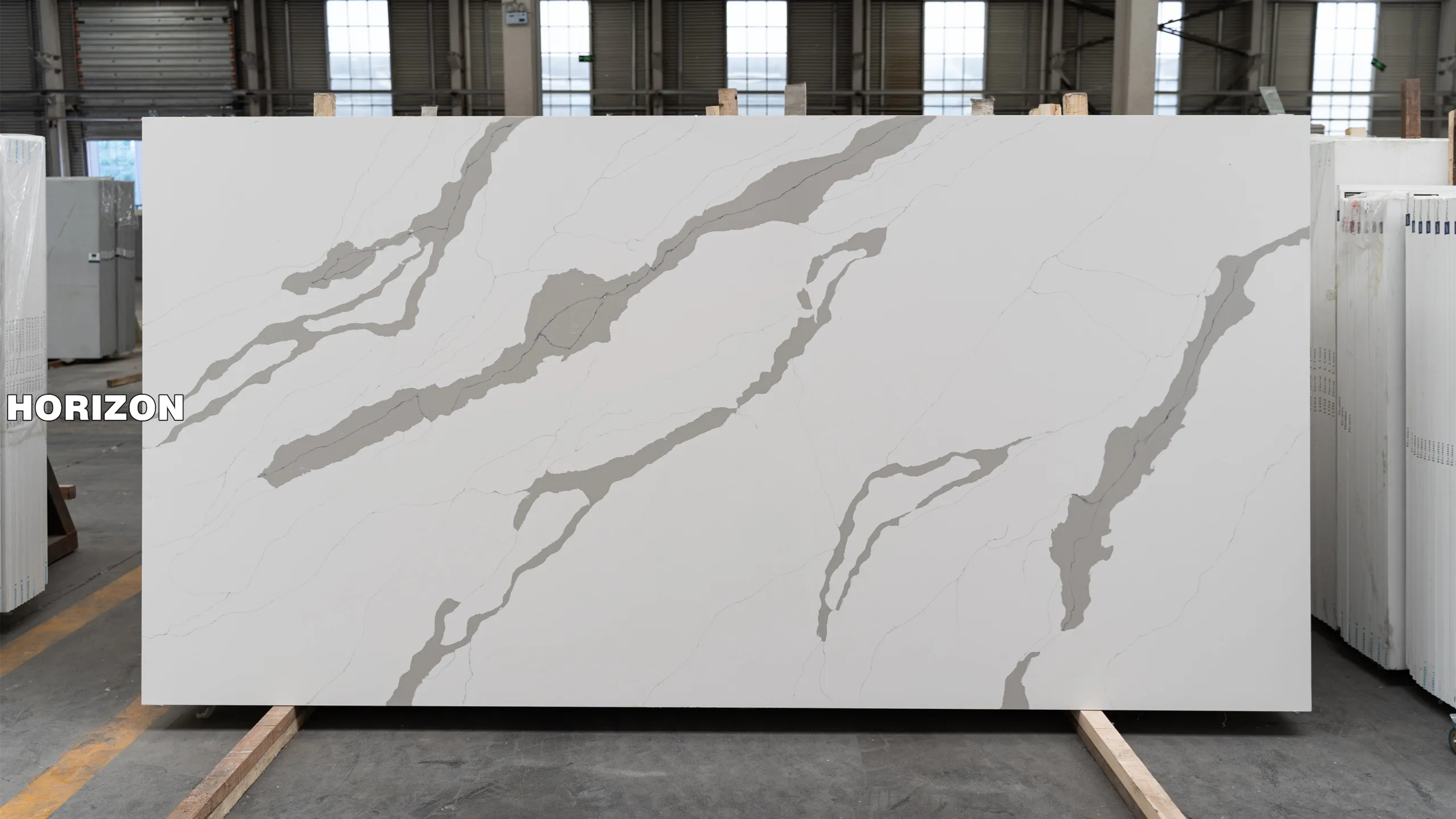 QUARTZ CALACATTA 6725 BEST QUARTZ STONE SLAB - HORIZON QUARTZ