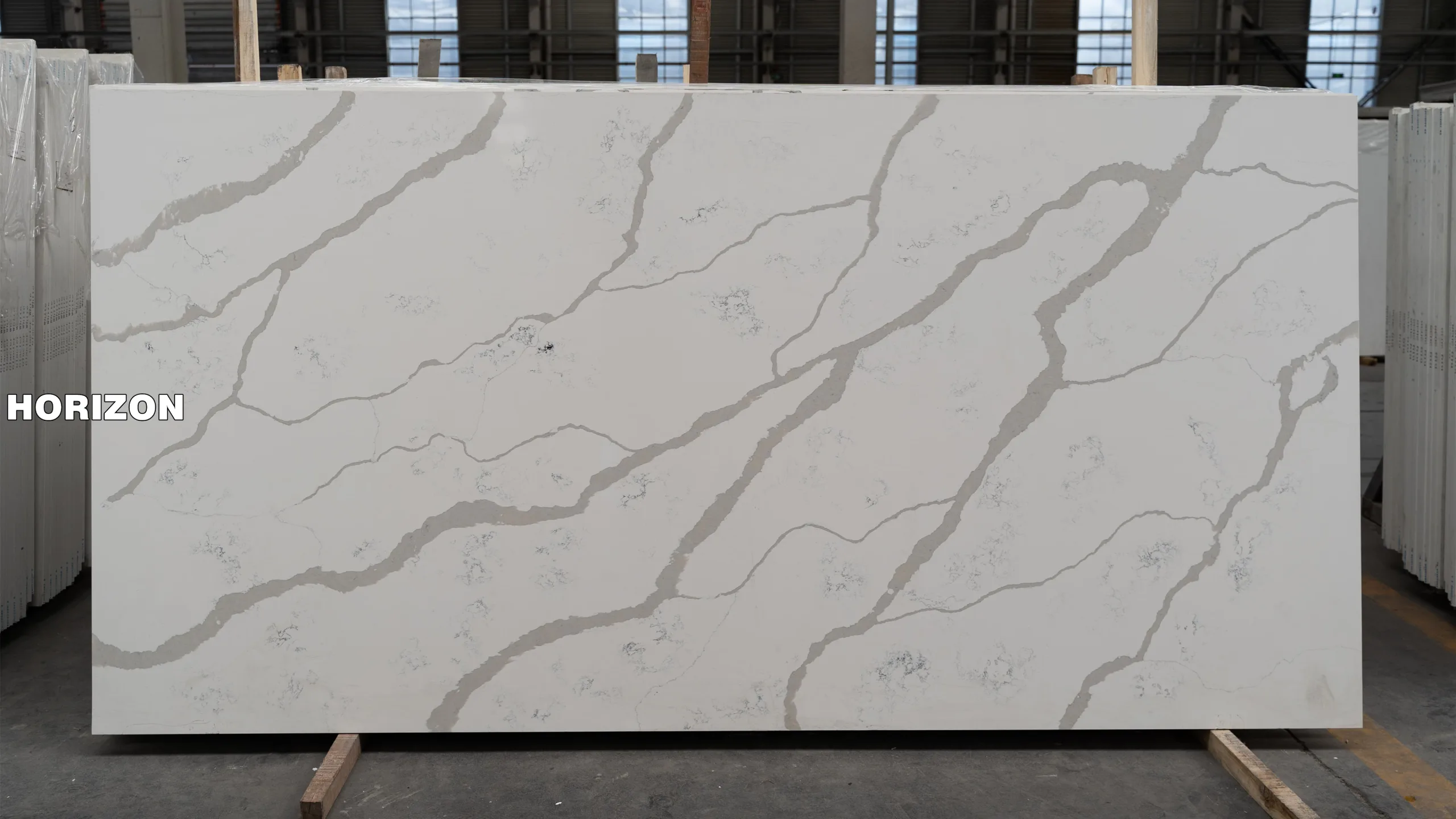 QUARTZ CALACATTA 6730 BEST QUARTZ STONE SLAB - HORIZON QUARTZ