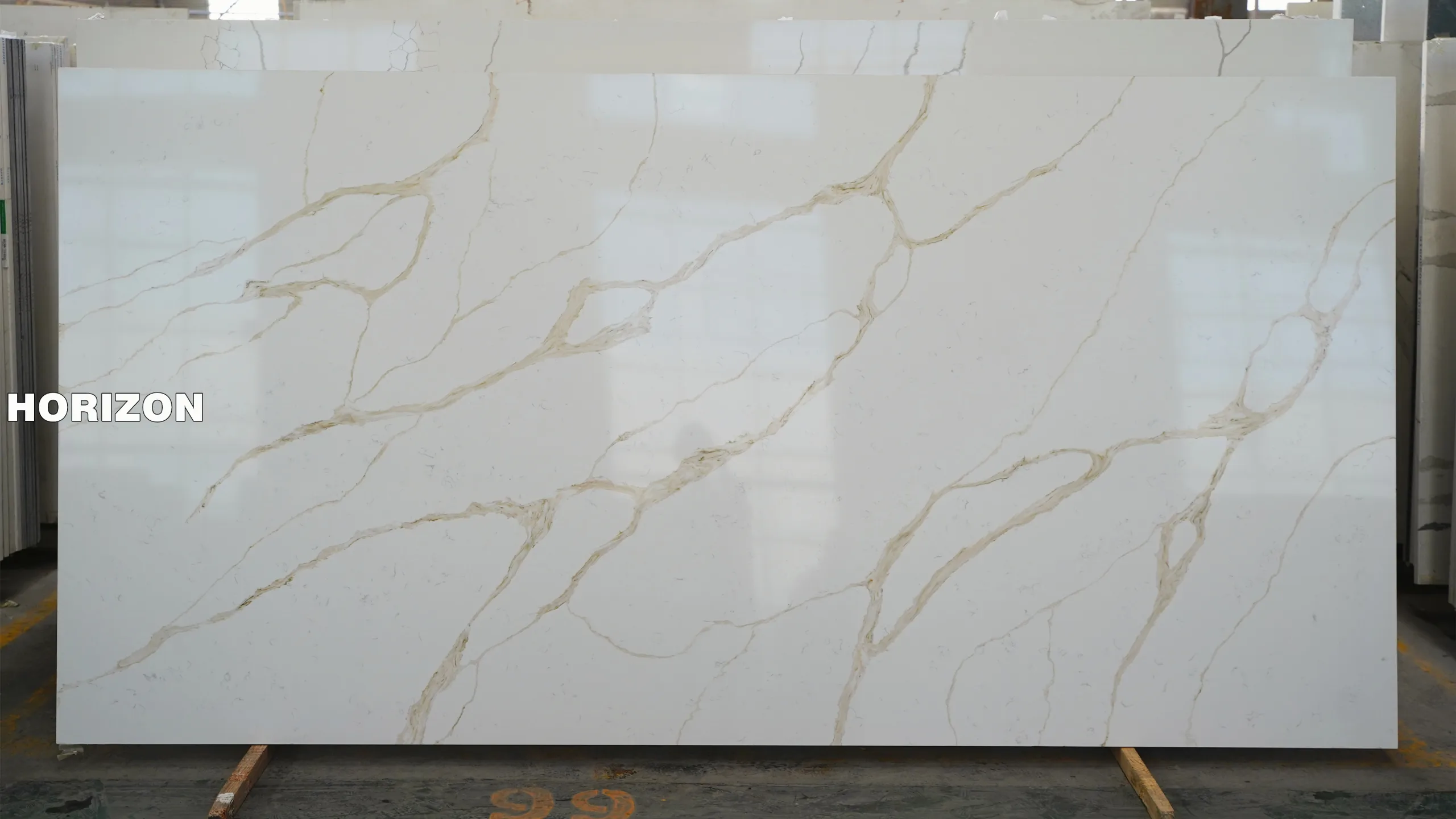 QUARTZ CALACATTA 8165 BEST QUARTZ STONE SLAB - HORIZON QUARTZ