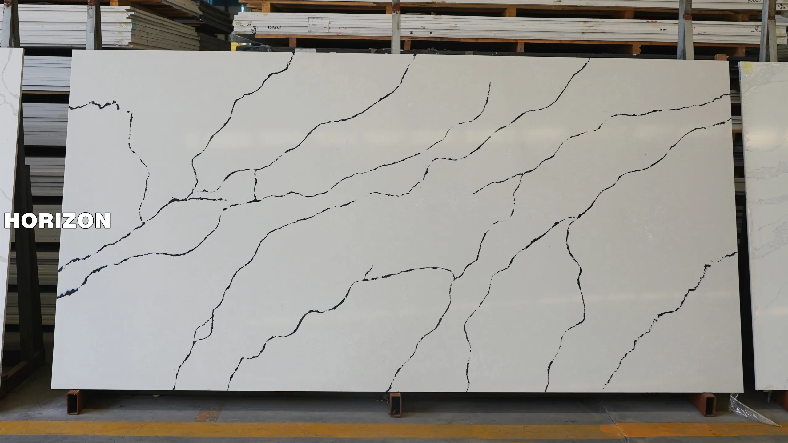 QUARTZ CALACATTA 9035 BEST QUARTZ STONE SLAB - HORIZON QUARTZ