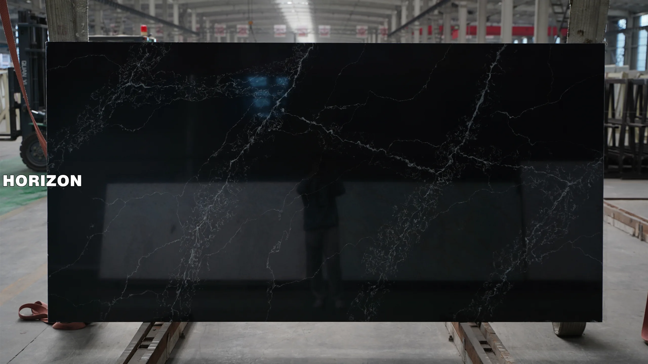 QUARTZ CALACATTA BLACK 6693 BEST QUARTZ STONE SLAB - HORIZON QUARTZ