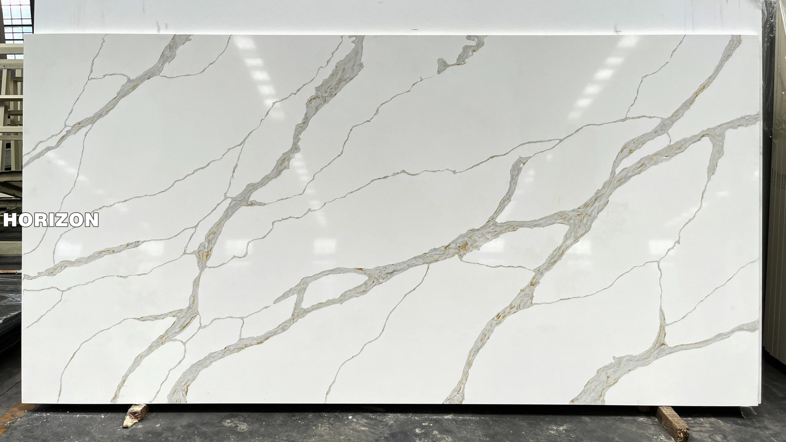 QUARTZ CALACATTA GOLD 6779 BEST QUARTZ STONE SLAB - HORIZON QUARTZ