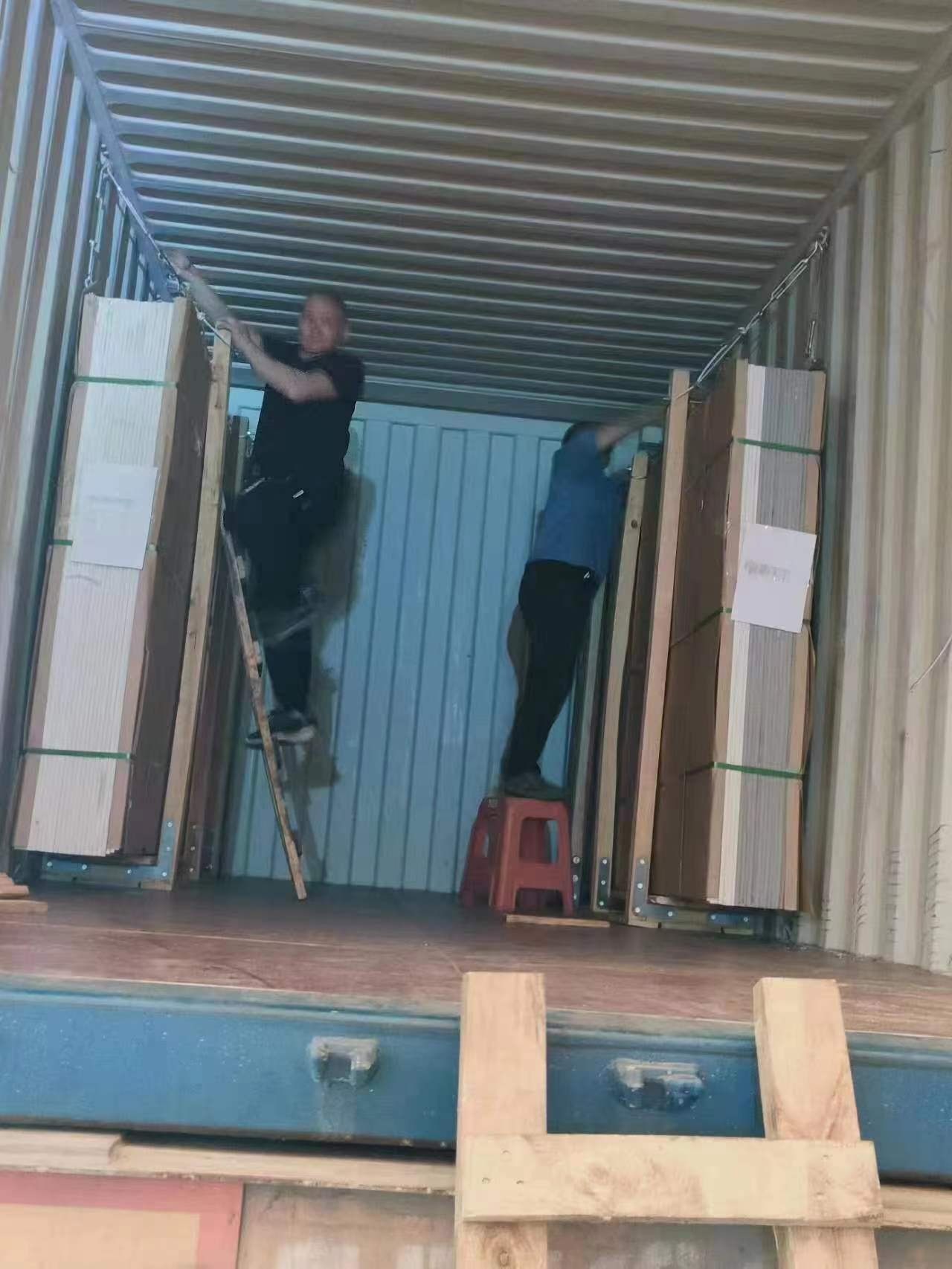 Sintered Stone Slabs Load On 20GP Container 3