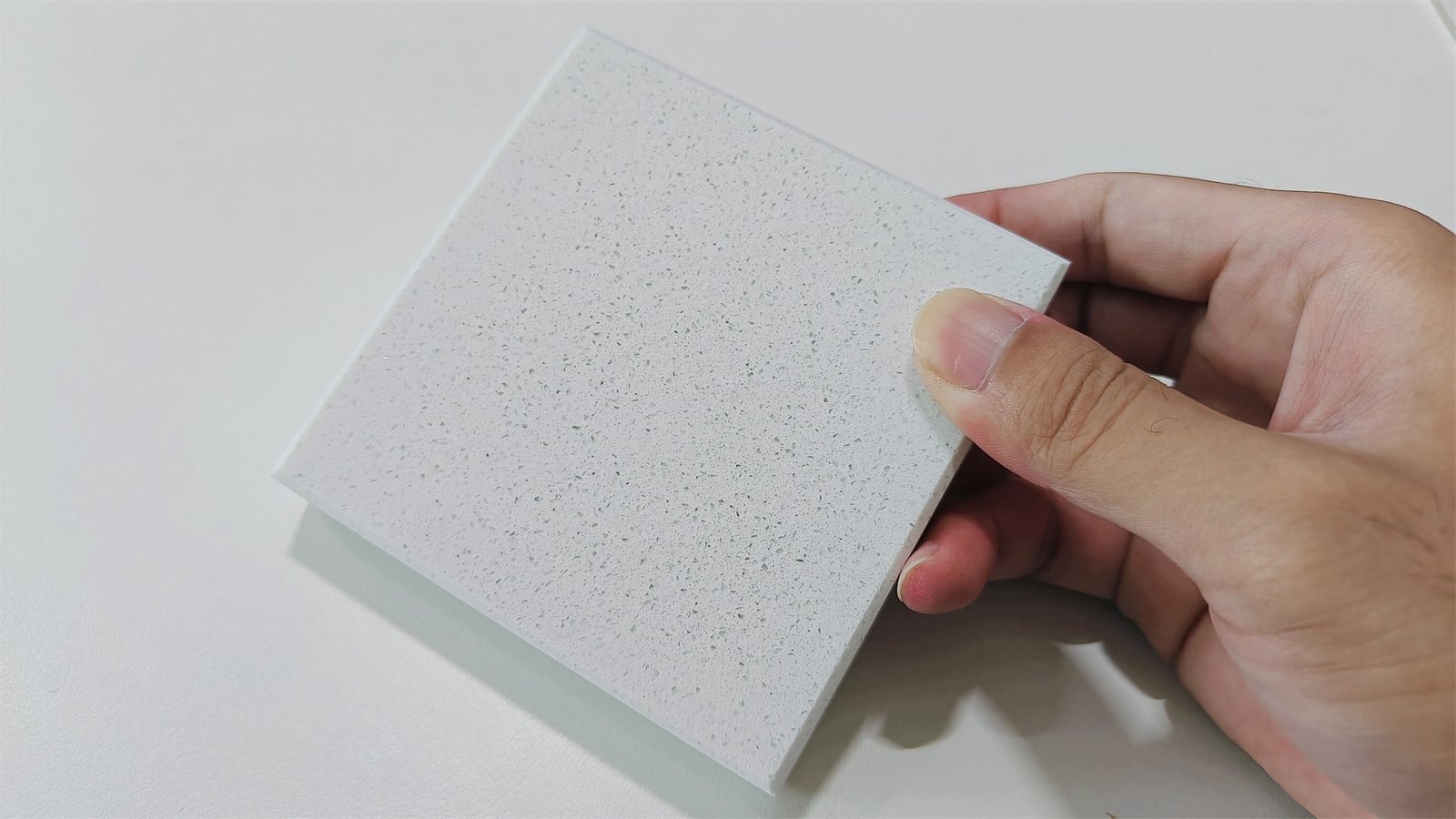 Zero Silica Stone Surface Magnolia - Horizon Quartz