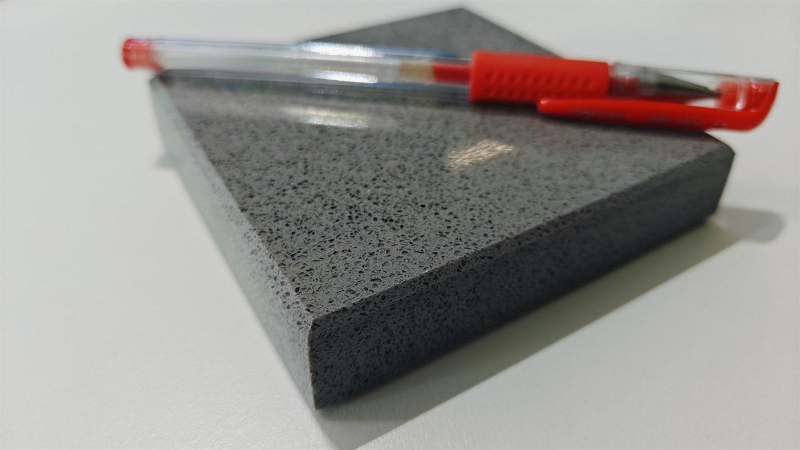 Zero Silica Stone Surface Slate Grey - Horizon Quartz