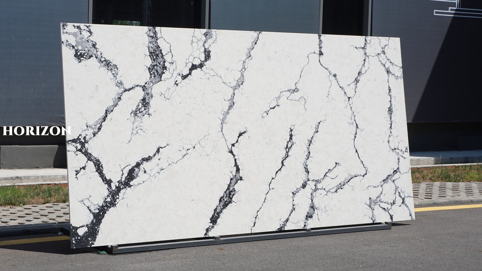 QUARTZ STONE NEW PATTERN DUVAL FOR COUNTERTOP 1 HORIZON QUARTZ